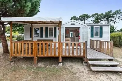 Image de Mobil-home | Classic | 3 Ch. | 6/8 pers. | Terrasse surélevée