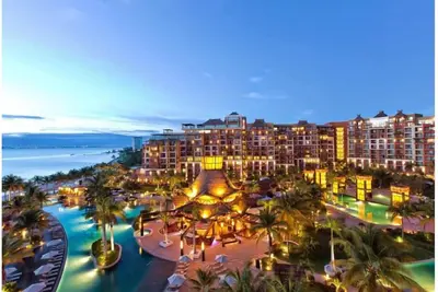 Image de Beachfront Resort with WiFi, Ac, fitness room in beautiful Cancún