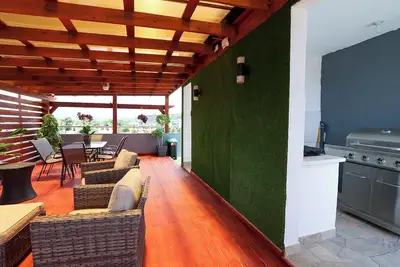 Cozy 2-bedroom apartment with WiFi, Ac in enjoyable San Cristóbal
