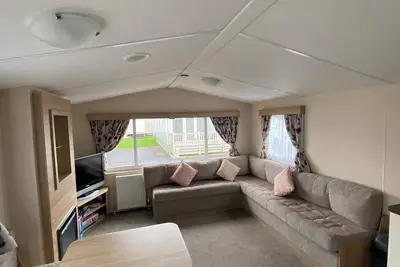 Image de 2 bed caravan in rhyl, dog friendly, with wifi