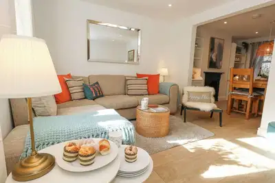 Image de Winkle Cottage, family friendly, with a garden in Weymouth