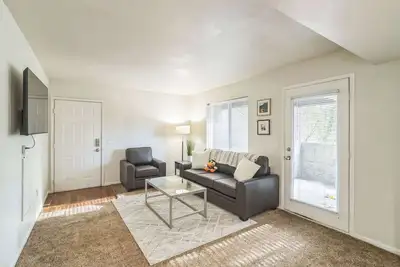 Image de Chic Retreat 2 Miles from Downtown