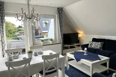 Image de Chic apartment in a 2 party house, for your dream vacation in Büsum.