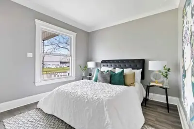 Image de Beautiful 4 Bedroom Apartment. Near Major Factory and Boarder. Family Equipped