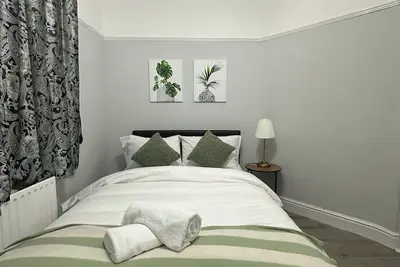 Image de Tranquil Stays at 3 bedroom House in Dagenham