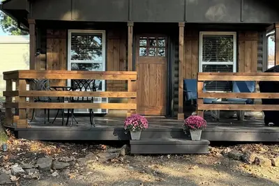 Image de Modern luxury- Rustic Charm Cabin