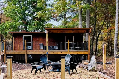 Image de Cozy 2-bedroom cabin 6 miles to downtown Blue Ridge. Pet-Friendly!
