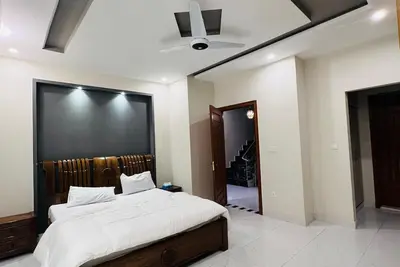 Image de Glorious Guest House ( Three Bedroom Unit)