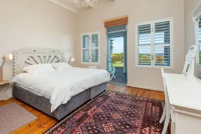 Image de Seafront 5-bedroom house in Hermanus