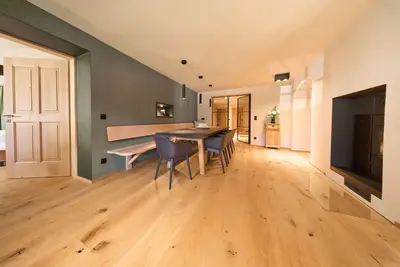 Image de 01 Woife, 145sqm, 3 bedrooms, 2 terraces, 2 bathrooms, sauna, tiled stove