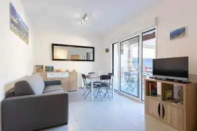 Image de À Loudenvielle, T2 moderne, proche télécabine, parking, wifi