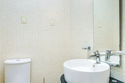 Image de Spacious 4-bedroom apartment in center Baku with fitness room