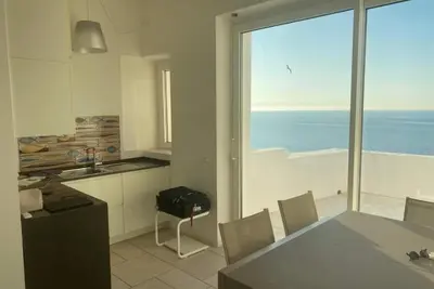 Image de A window to the sea, vacation home, family use, breathtaking sea view