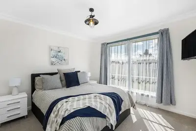 Image de Spacious3bd Home⭑Full Kitchen⭑All Mod Cons⭑All Sky⭑Next door to Hobbiton!