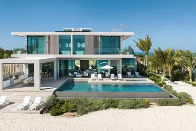 Image de 6 bedroom accommodation in Providenciales