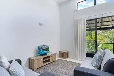 Image de Baden 96 - Rainbow Shores. Pool, Outdoor spa, tennis court, walk to beach