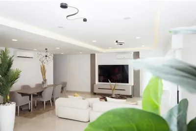 Image de Charming 3-Bedroom Getaway - Perfect for Families and Friends!