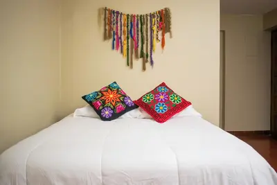 Image de Luxury, casa estilo colonial, calle resbalosa 520