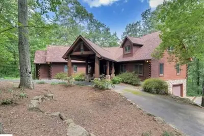 Image de Spacious 5-bedroom cabin in delightful Landrum with WiFi, Ac