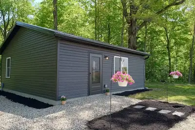 Image de Charming 2-bedroom cabin in Lewisburg with privacy, WiFi, Ac