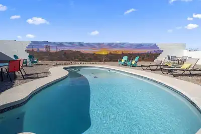 Image de Panoramic Mountain Views, Heated Pool, 2 Kitchens