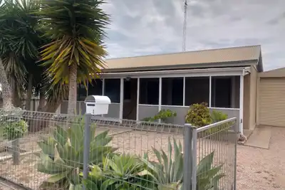 Image de Well equipped family holiday house. Close to the beach, shops and playgrounds.