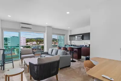 Image de Risco 603: 1br Downtown Bucerias w Rooftop Pool