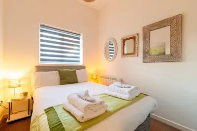 Image de Belle maison de vacances privée pour 6 personnes avec Wifi, Tv, patio, vue panoramique et parking