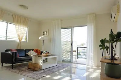 Image de Located in the heart of Indooroopilly