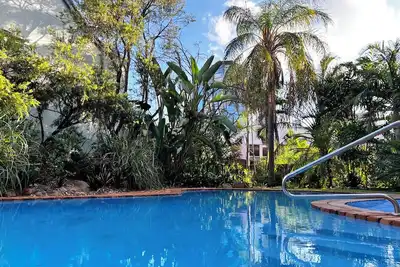 Image de Stylish 2-Level Loft, Ac, Parking, Walk Cbd & Fortitude Valley