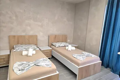 Image de 3 bedrooms Apartment with sea view-Qerret