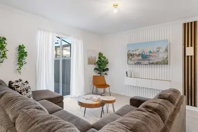 Image de Modern 4 Bed Home, Themed Rooms, Prime Location