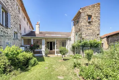 Image de Gîte ”Chez Papi”\nMaison de campagne proche de l’Allier