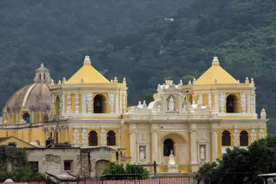 Casa las Domulas en Antigua - San Francisco