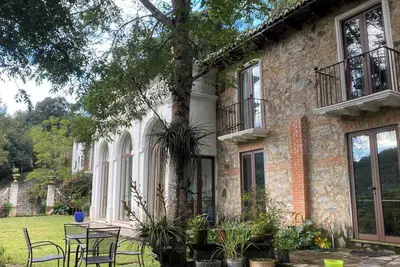 Image de Luxury Getaway in the Heart of the Valley