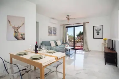 Cozy Apartment with Terrace