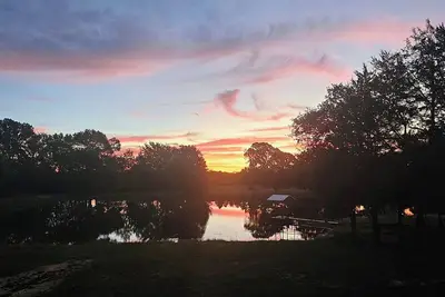 Image de Charming 2-bedroom Country house nestled on a Cattle ranch - known as Rancho 2.