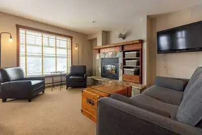 Image de Ski In / Out l Cozy 1 Bedroom