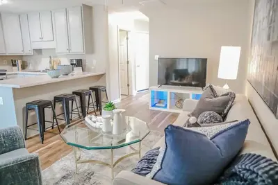 Image de Stylish Two-Bedroom Gem