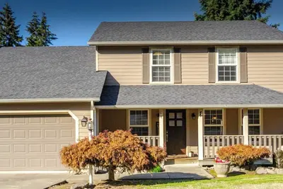 Image de Modern Self check-inLarge Fenced Yard A/C Close to Everything Quiet Neighborhood