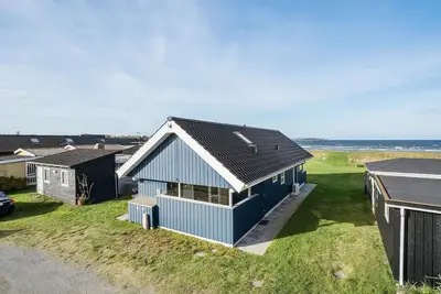 Image de Belle maison à Mesinge avec WiFi