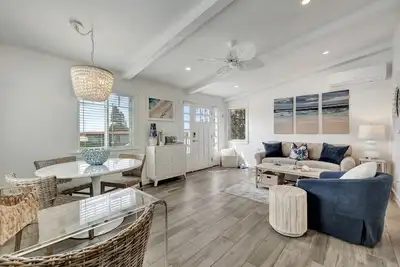 Image de Ocean Views! Detached Villa by Victoria Beach