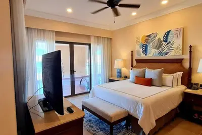 Image de Oceanfront Luxury Villa del Palmar at the Islands of Loreto, Spa & Golf Course.