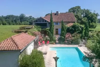 Image de Gite de luxe avec piscine privée dans le Gers