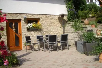 Image de Appartement 'Wohnung Mit Terasse Im Schwarzwald' avec vue sur les montagnes, terrasse et Wi-Fi