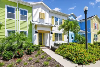 Image de Colorful Villa near Disney with Margaritaville Resort & Island H20 Waterpark.