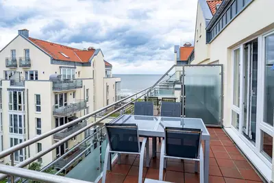 Image de High-quality maisonette with roof terrace and side sea view!