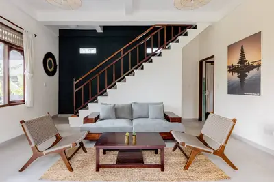 2br Family-Friendly Villa in the Heart of Ubud with a Fully Equipped Kitchen