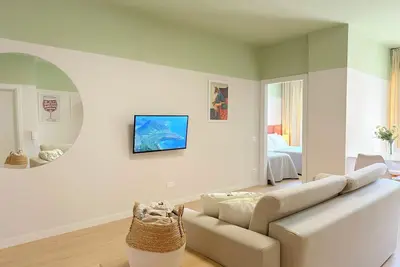 Image de Promo Price - Home by the sea 1