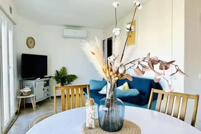 Image de Nancy. Apartamento en Roses vistas al canal y zona tranquila